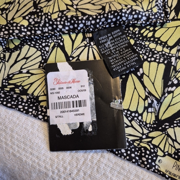 Pineda Covalin green & black Monarch square 100% silk scarf, 34 1/2" X 35" NWT - Picture 3 of 7